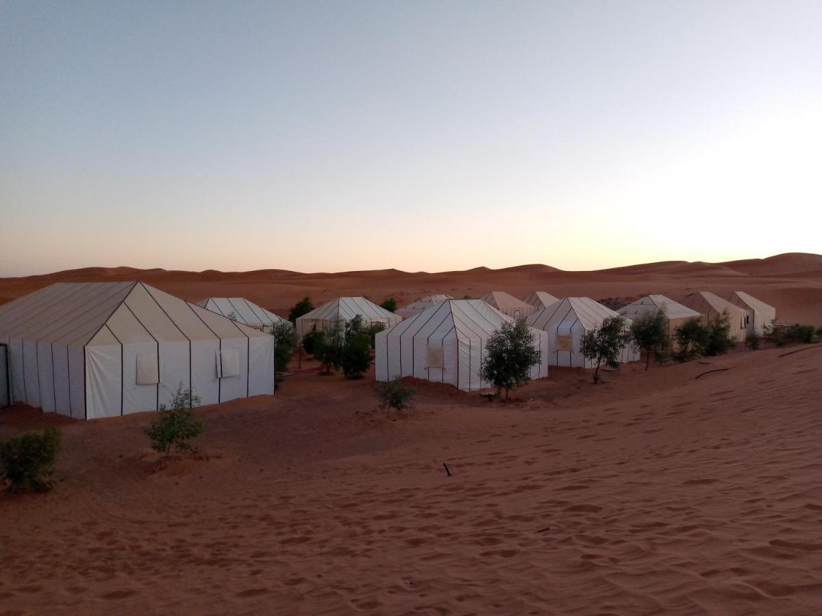Hotel Luxury Camp & Activities Merzouga Exterior foto
